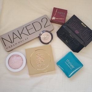 Urban Decay Naked 2, Benefit Hoola makeup bundle
